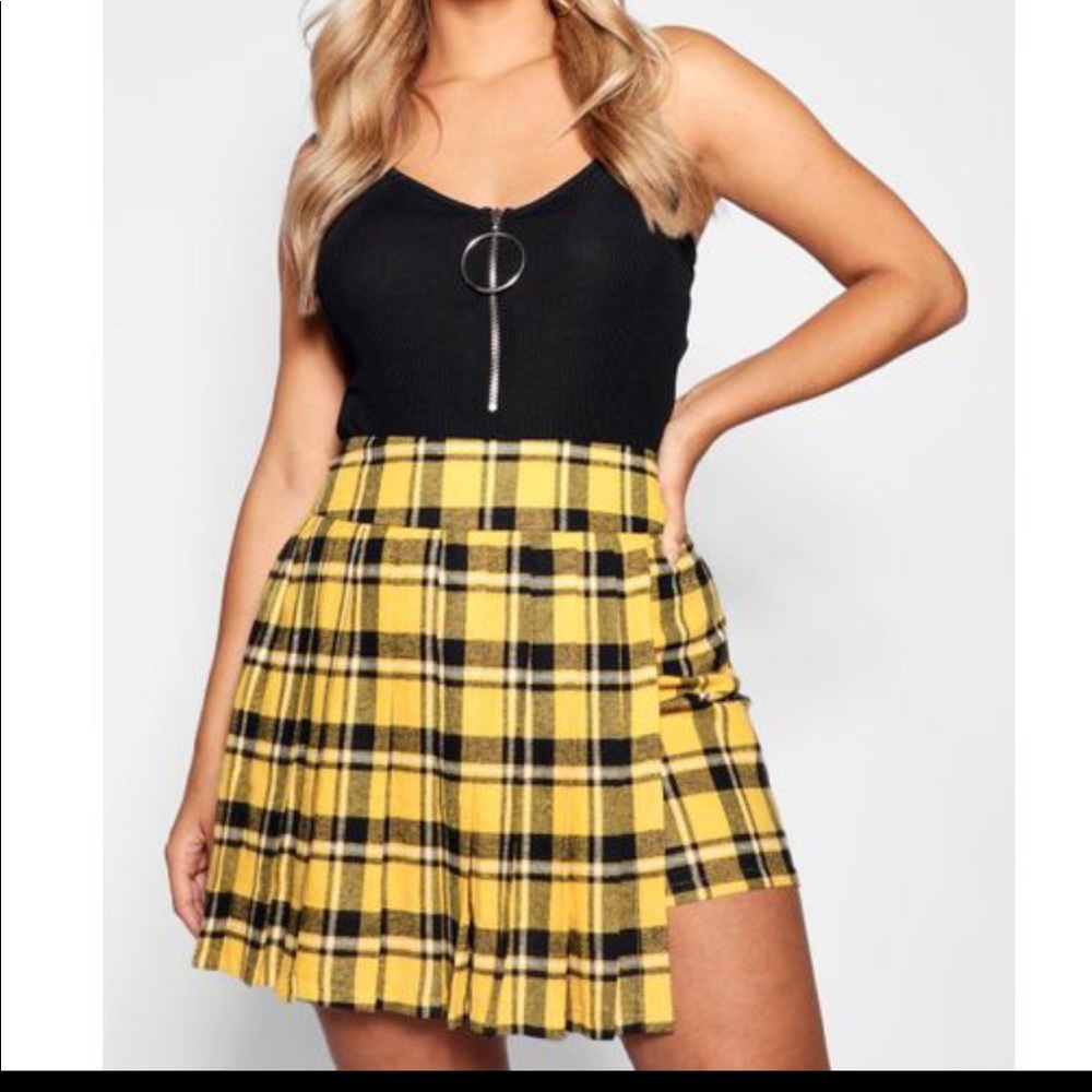 Plaid skirt